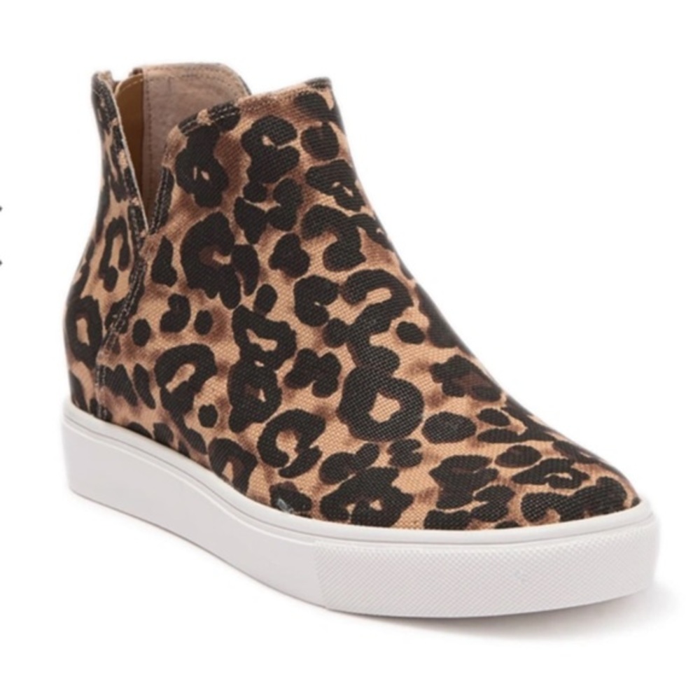 STEVE MADDEN Sneakers - Claud Wedge Leopard print Cut out with Zip up back - 6.5